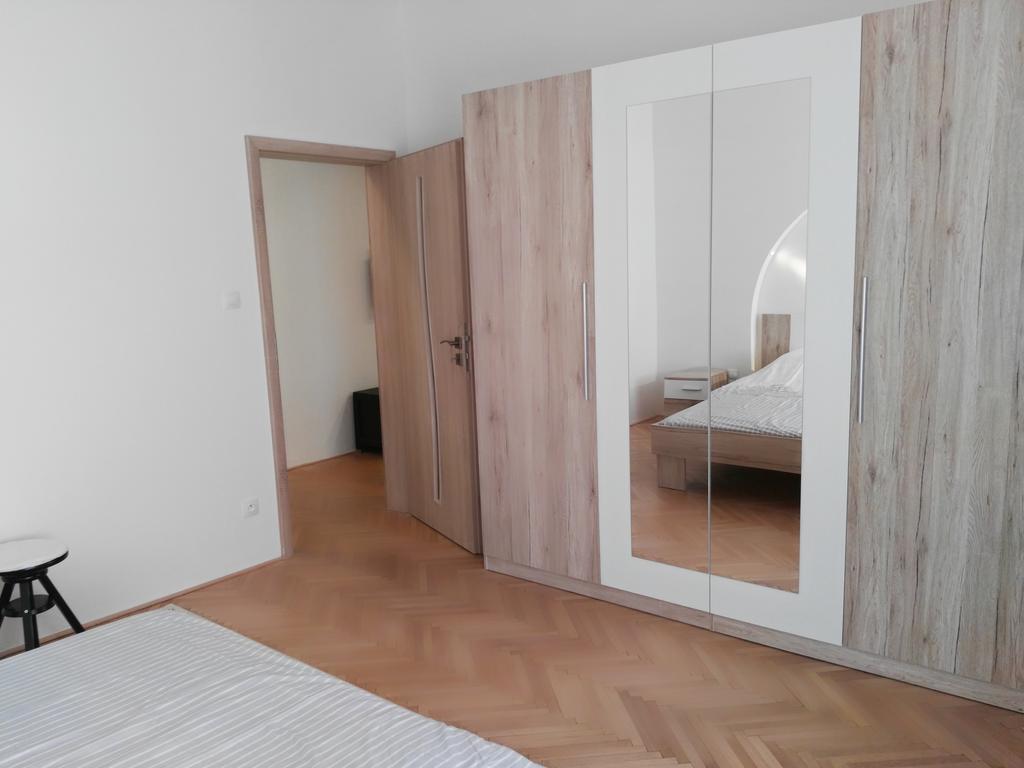 Apartment Belehradska